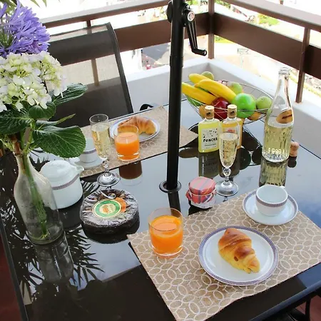 Funchal Sunny Studio Apartment